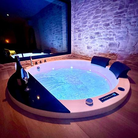 Les Suites Du Payre - Suite Romance Saint-Hilaire-de-Talmont ภายนอก รูปภาพ