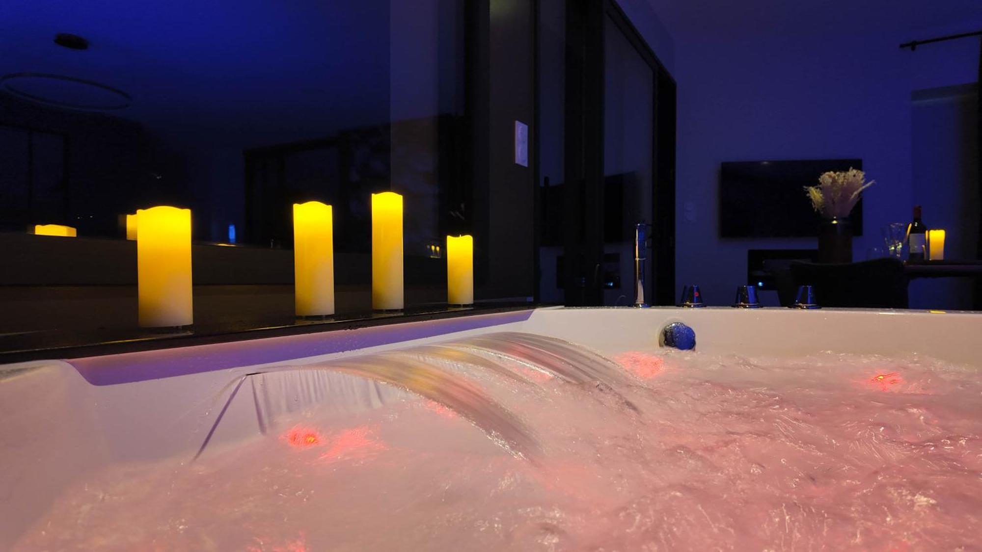 Les Suites Du Payre - Suite Romance Saint-Hilaire-de-Talmont ภายนอก รูปภาพ